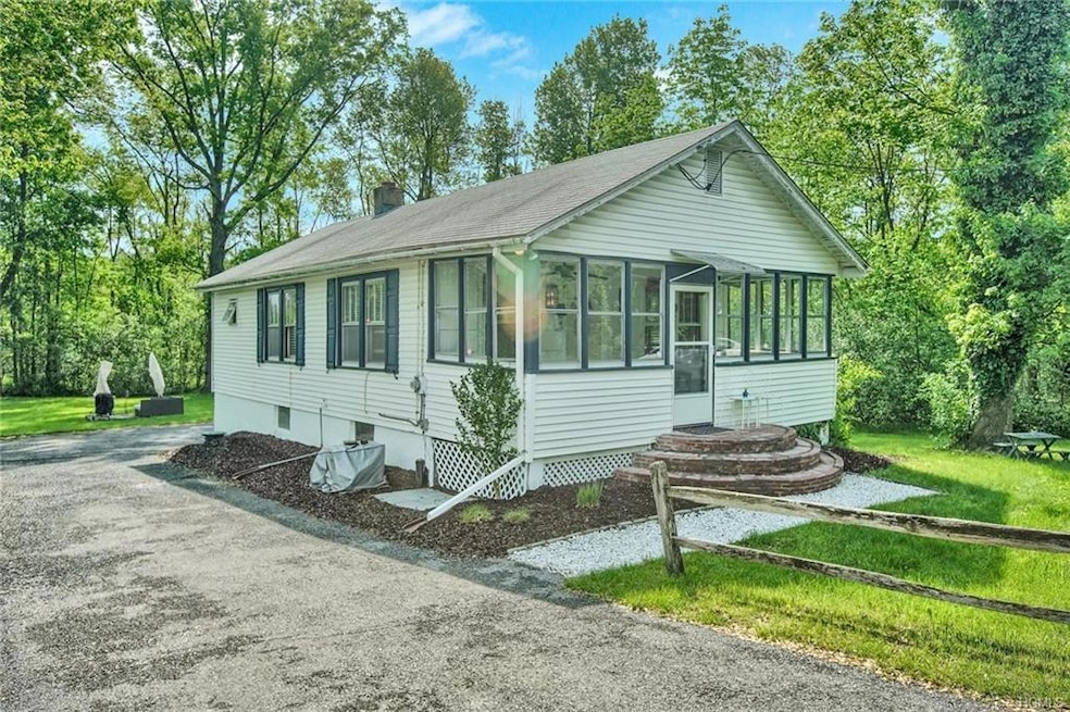 87 Old State Rd, Wappingers Falls, NY 12590 - photo 1