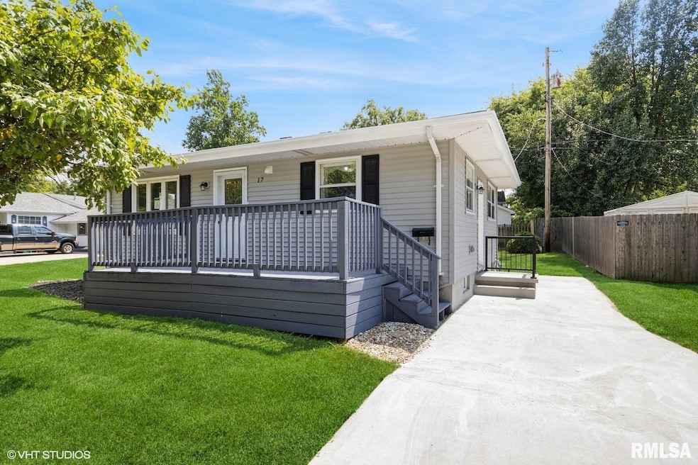 17 Lake Grove Club, Decatur, IL 62521 - photo 1