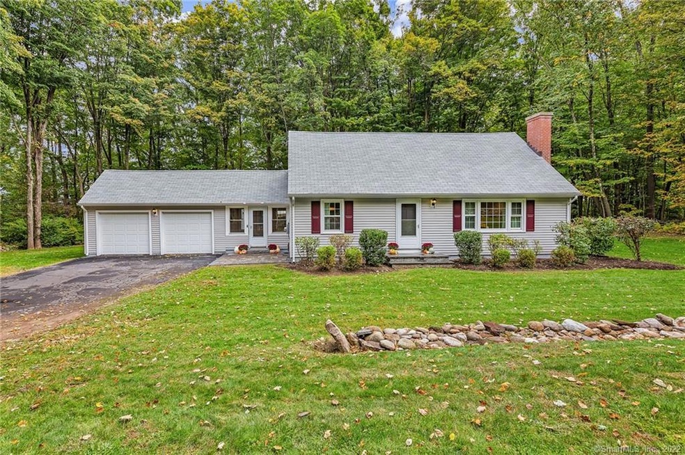 101 Hedgehog Ln, West Simsbury, CT 06092 - photo 1