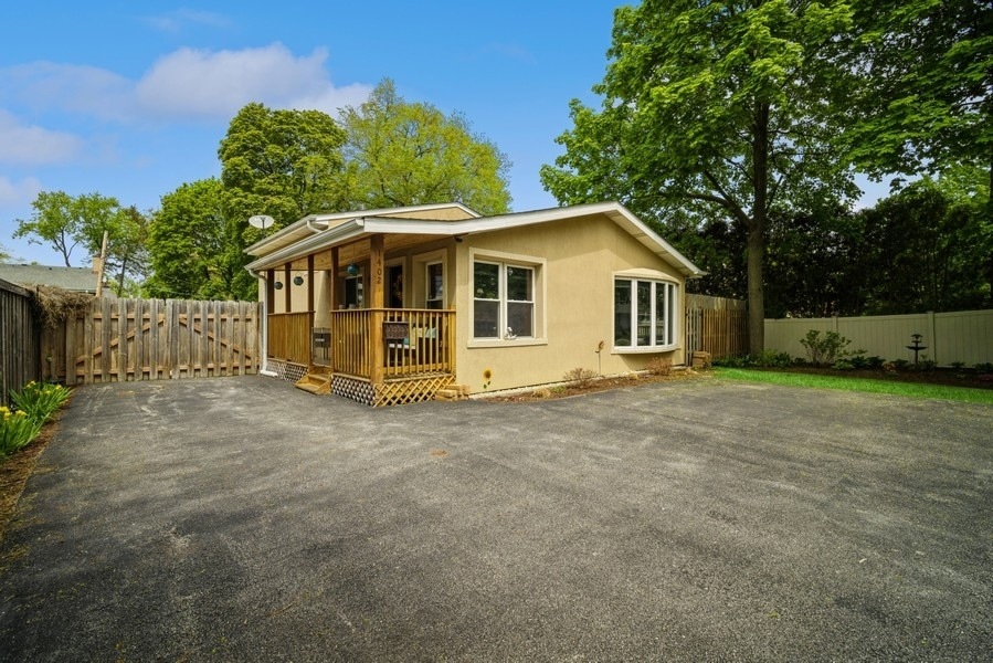 Sold $430,000 • Co-Listing Agent