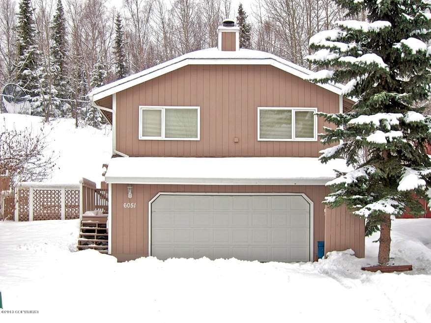 6051 Longoria Cir, Anchorage, AK 99504 - photo 1