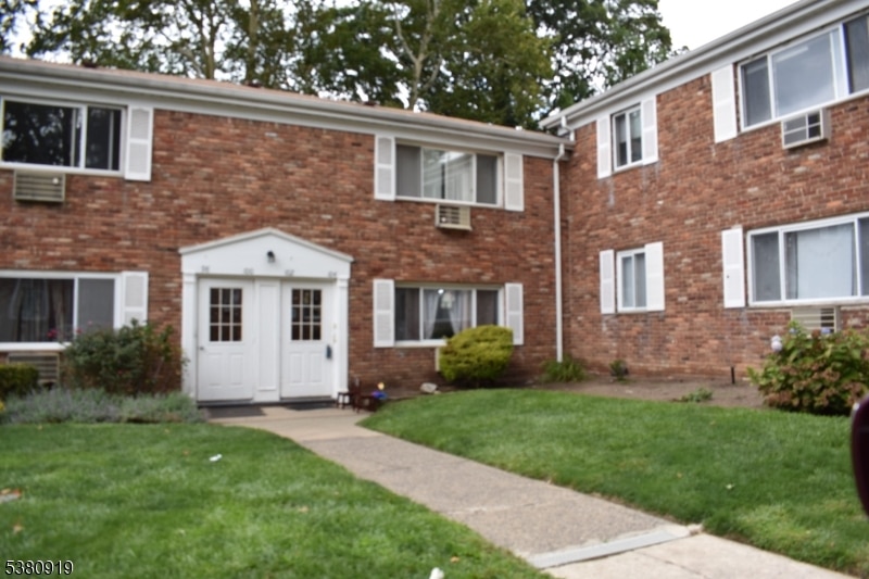 180 Littleton Rd unit 102, Parsippany, NJ 07054 - photo 1