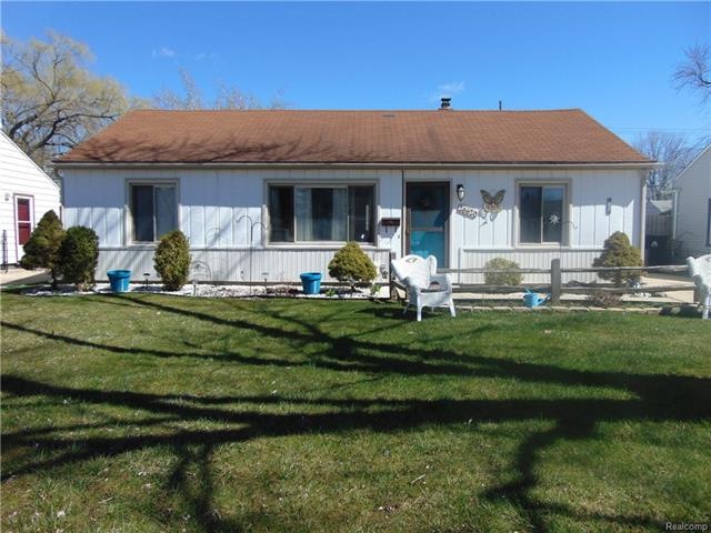 26620 Grandmont St, Roseville, MI 48066 - photo 1