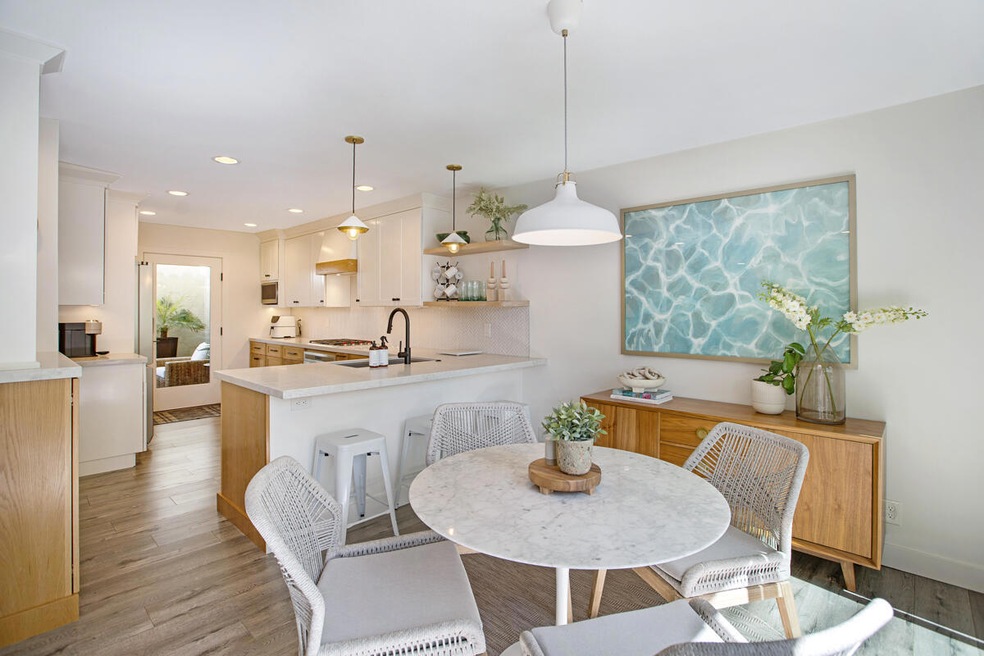 Dining Setting - 616 Knollview Ln 93160