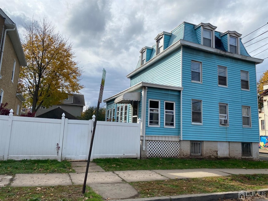 280 Delavan St, New Brunswick, NJ 08901 - photo 1