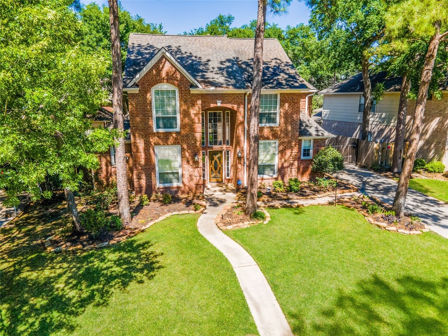 11934 Gatesden Dr, Tomball, TX 77377 - photo 1