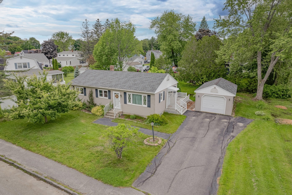 23 Windsor Ave Aerials_101