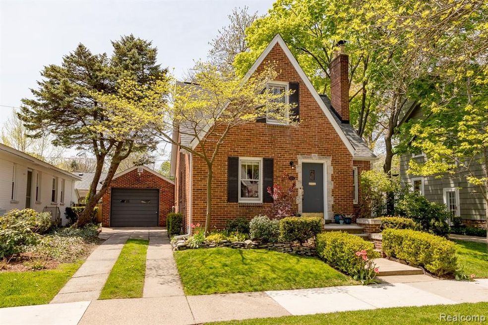 123Mapleton-101.jpg