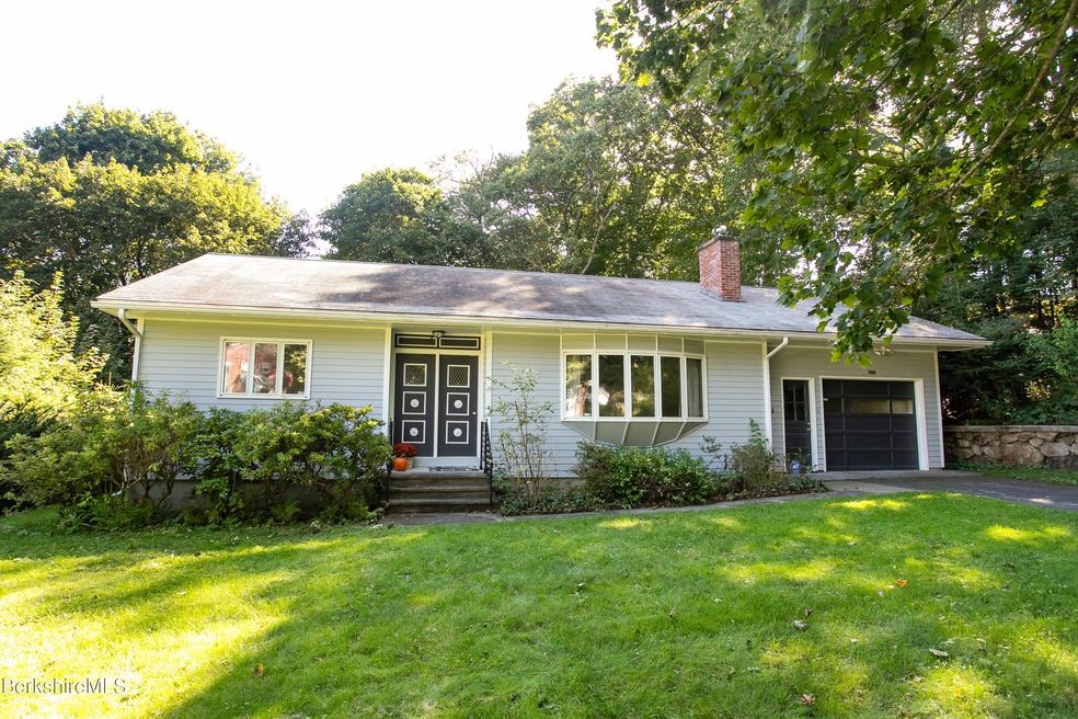 206 Highland St, Great Barrington, MA 01230 - photo 1