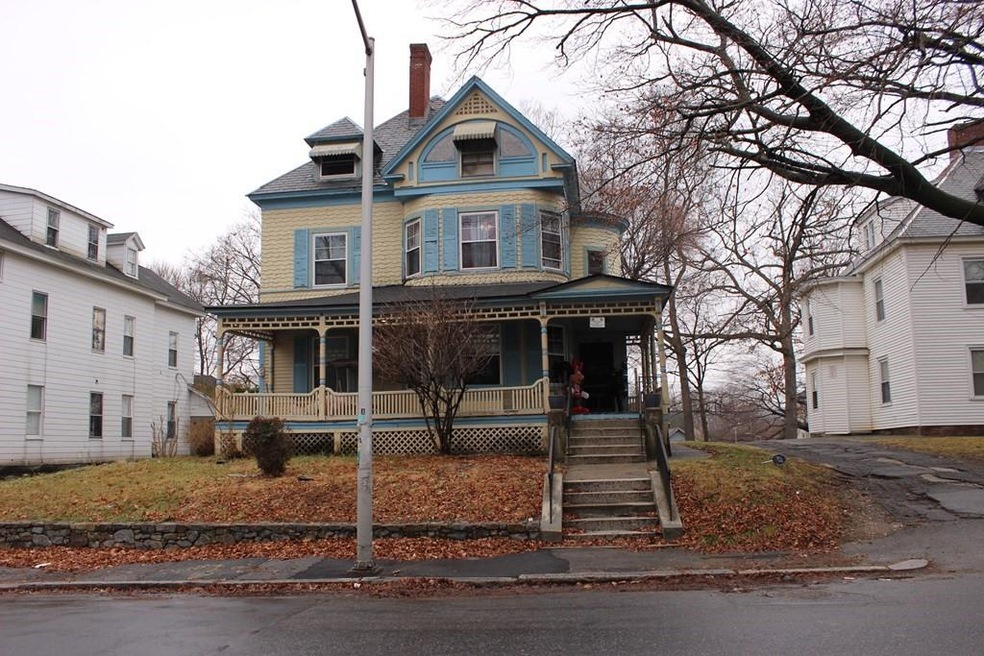 40 Richards St, Worcester, MA 01603 - photo 1