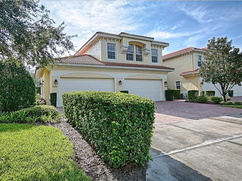 9302 Avenida San Pablo unit 15B, Howey In the Hills, FL 34737 - photo 1