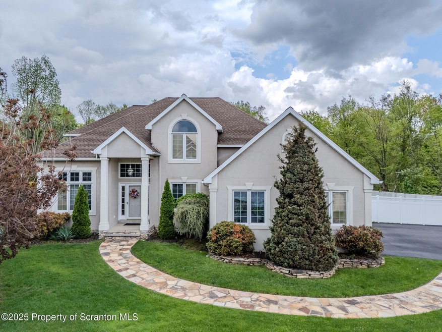 216 Amity Ave, Old Forge, PA 18518 - photo 1