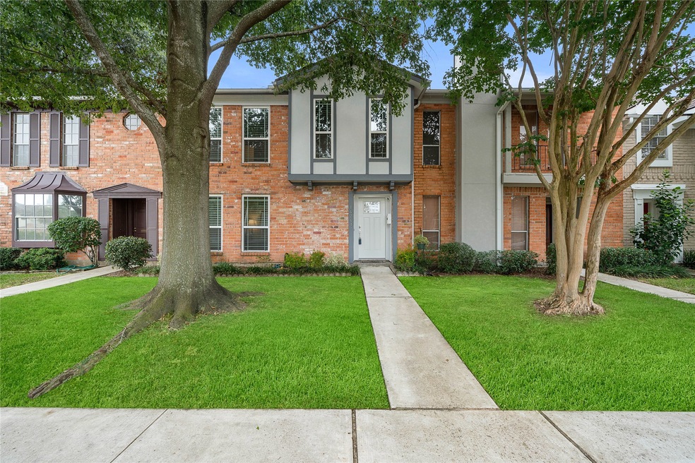 14241 Misty Meadow Ln, Houston, TX 77079 - photo 1