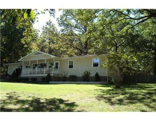 155 Stokenbury Rd, Elkins, AR 72727 - photo 1