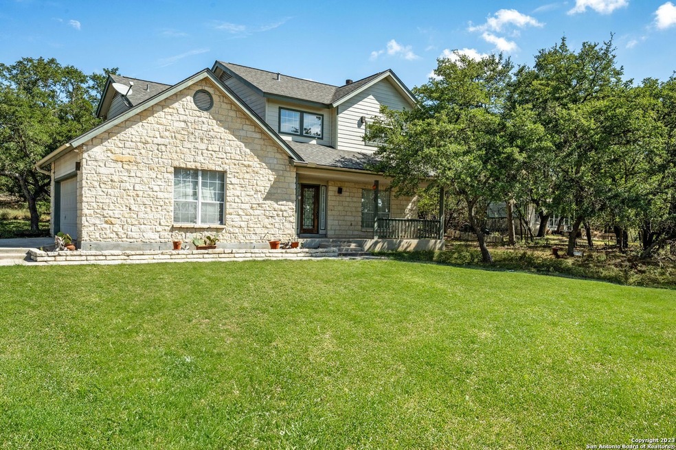 25180 Toutant Beauregard Rd, Boerne, TX 78006 - photo 1