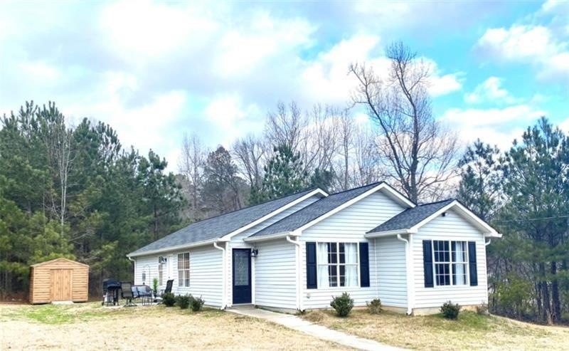 130 Hickory Ln, Carrollton, GA 30116 - photo 1