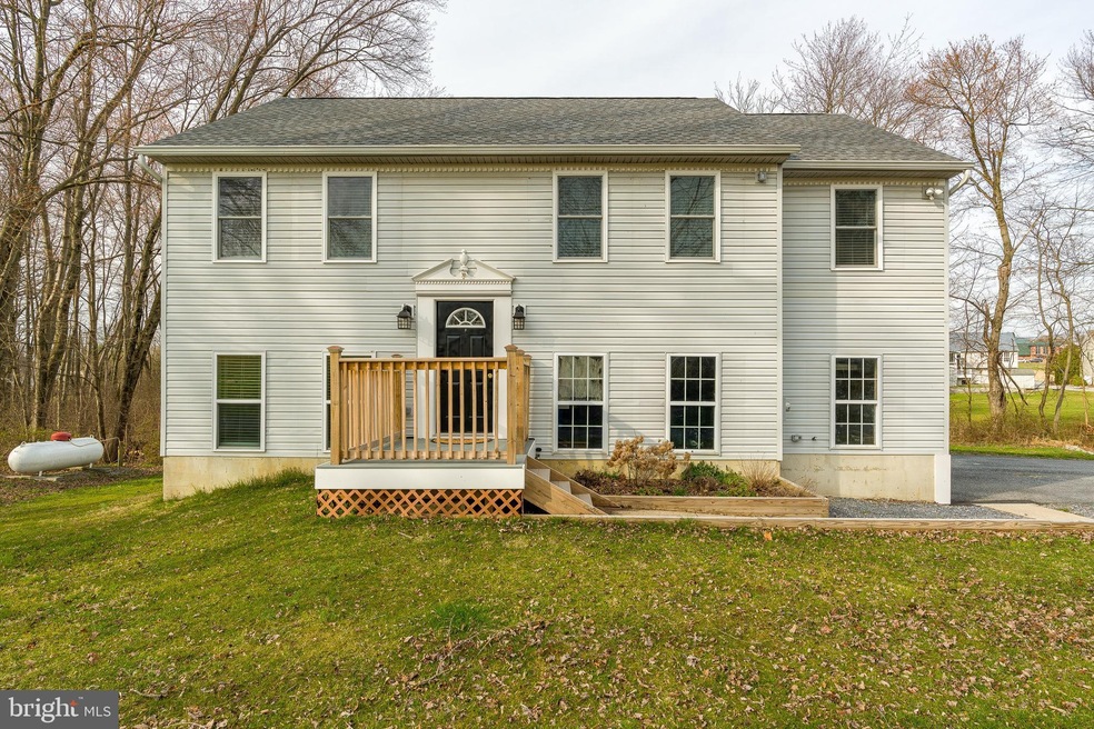 244 S Lime St, Quarryville, PA 17566 - photo 1