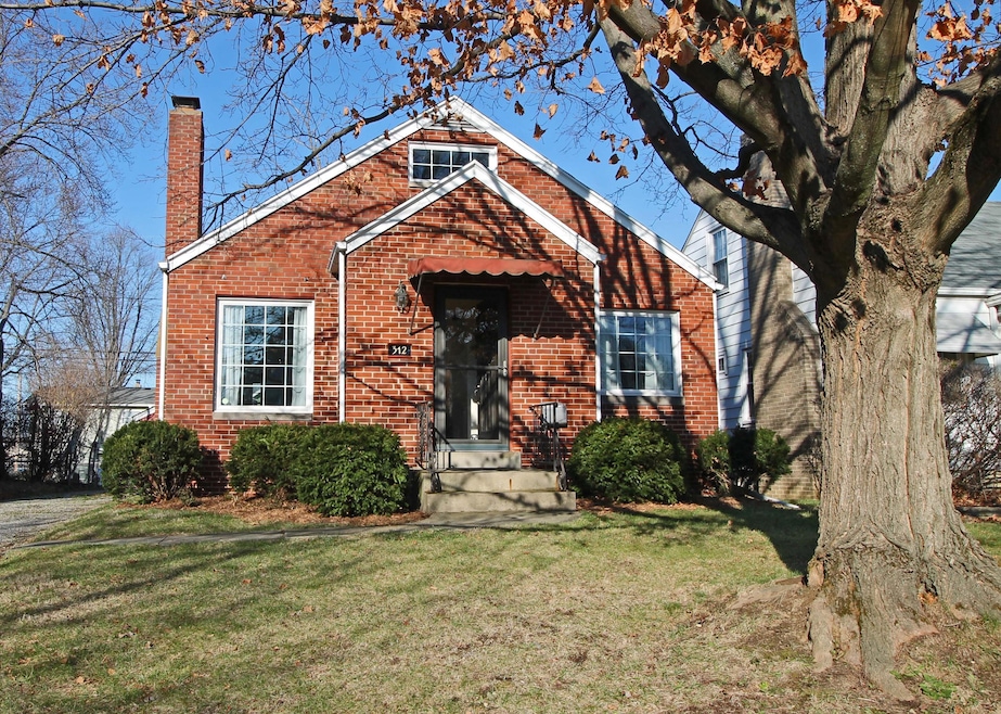 312 E Beechwold Blvd, Columbus, OH 43214 - photo 1