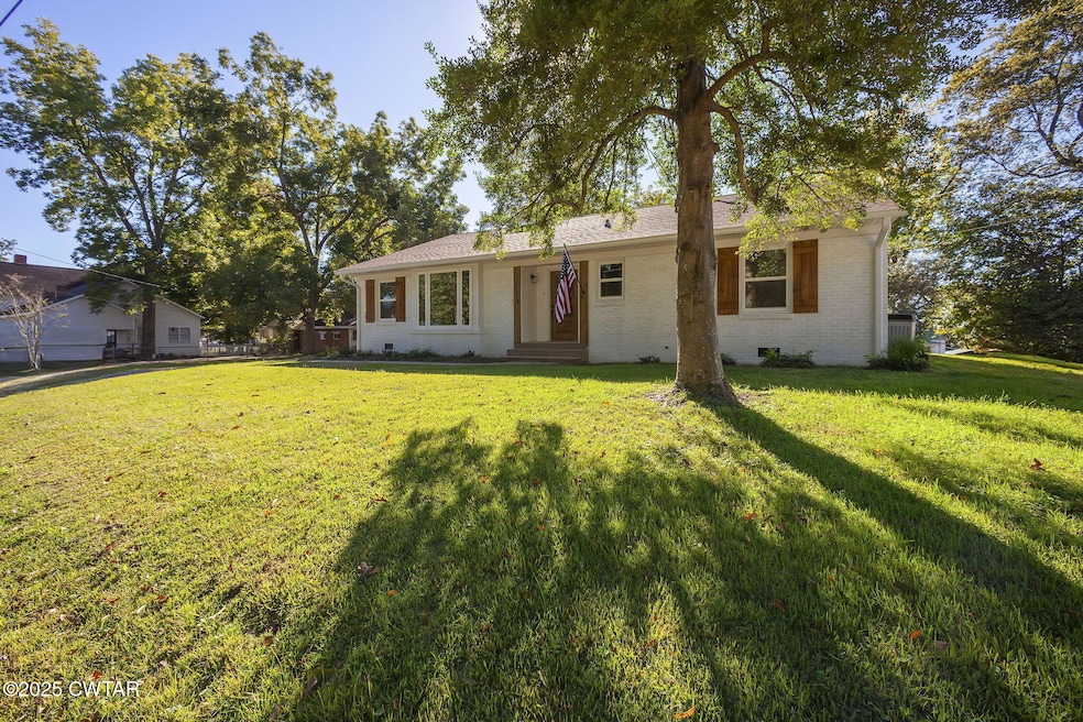 119 5th Ave, Huntingdon, TN 38344 - photo 1