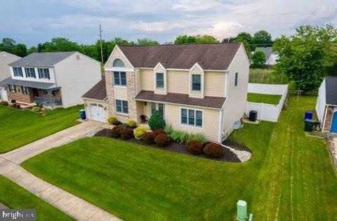 33 Deer Cir, Bear, DE 19701 - photo 1