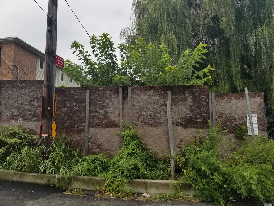 15516 77th St, Howard Beach, NY 11414 - photo 1