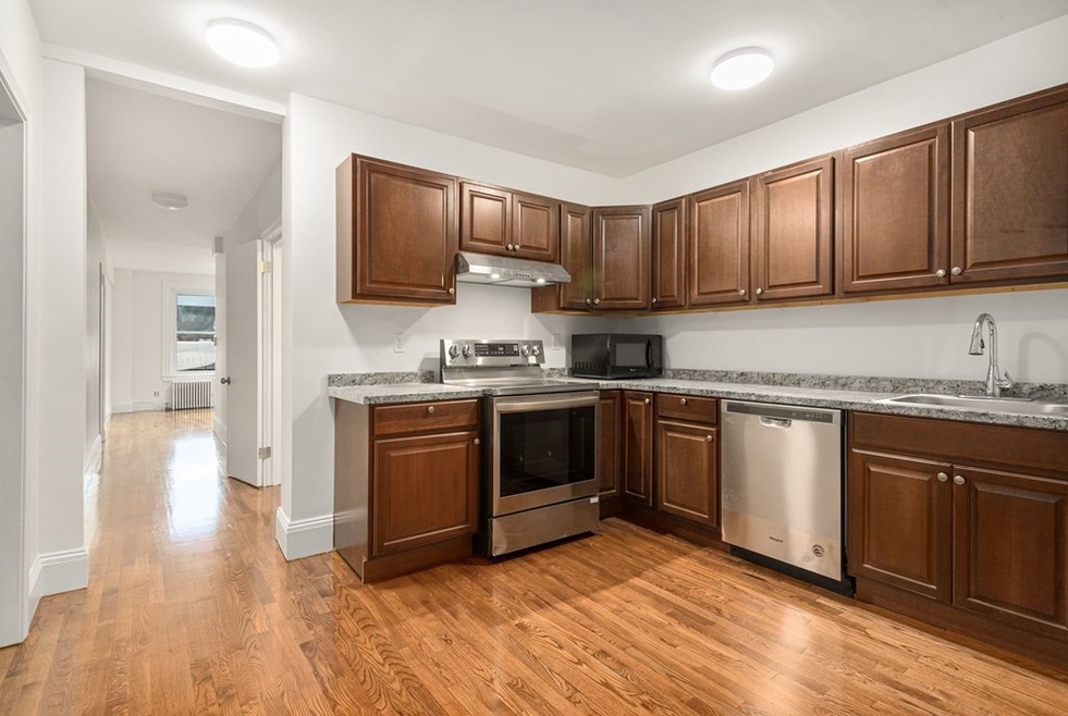 54 Jfk St unit 2, Cambridge, MA 02138 - photo 1