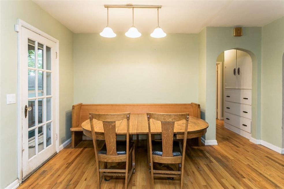 3011 Wilson Ave SW, Cedar Rapids, IA 52404 - photo 1