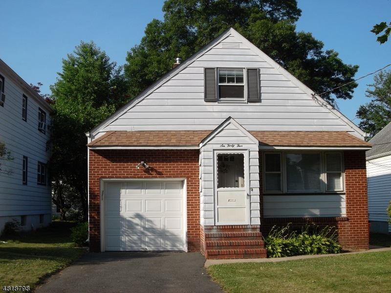 645 Woodland Ave, Roselle Park, NJ 07204 - photo 1