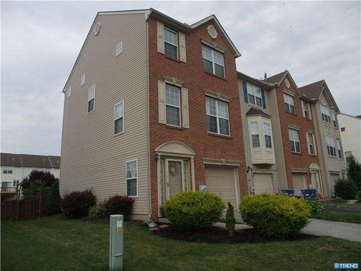 30 Carrick Ln, Bear, DE 19701 - photo 1