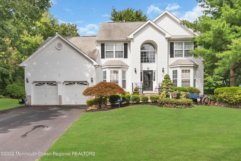 Sold $725,000 • Co-Listing Agent