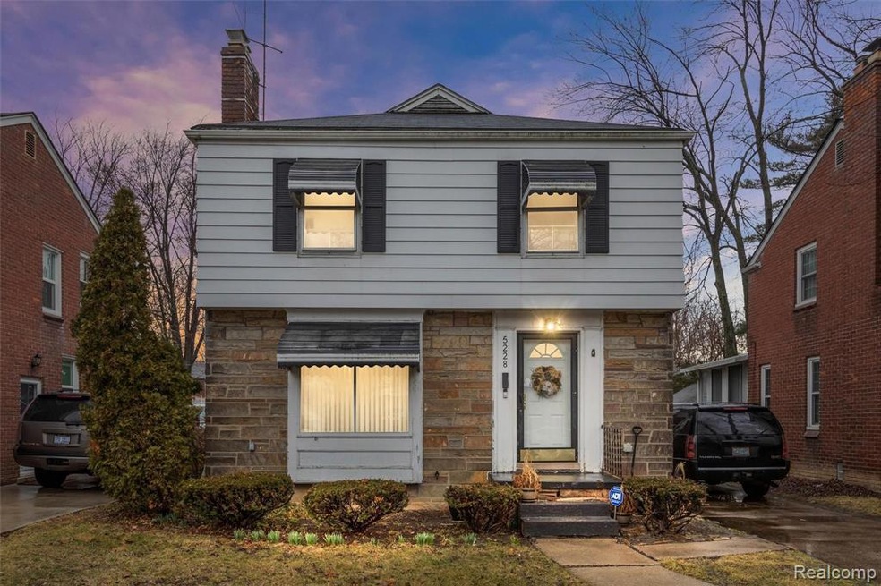 01-5228 Lannoo St, Detroit, MI, 48236 TWILIGHT.jpg