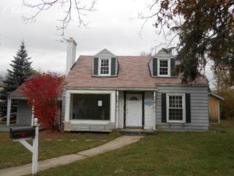 2568 Tyrone St, Flint, MI 48504 - photo 1