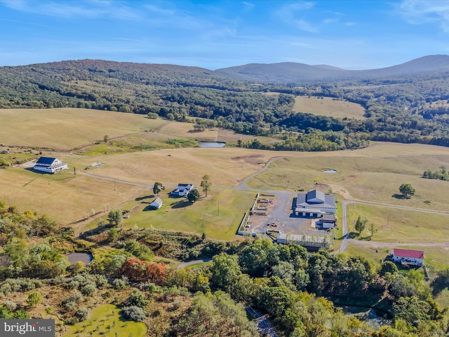 427 Avalanche Trail, Paw Paw, WV 25434 - photo 1