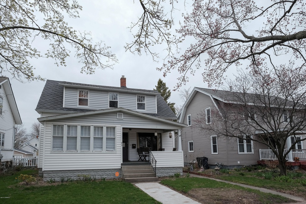 43 W 19th Street - front