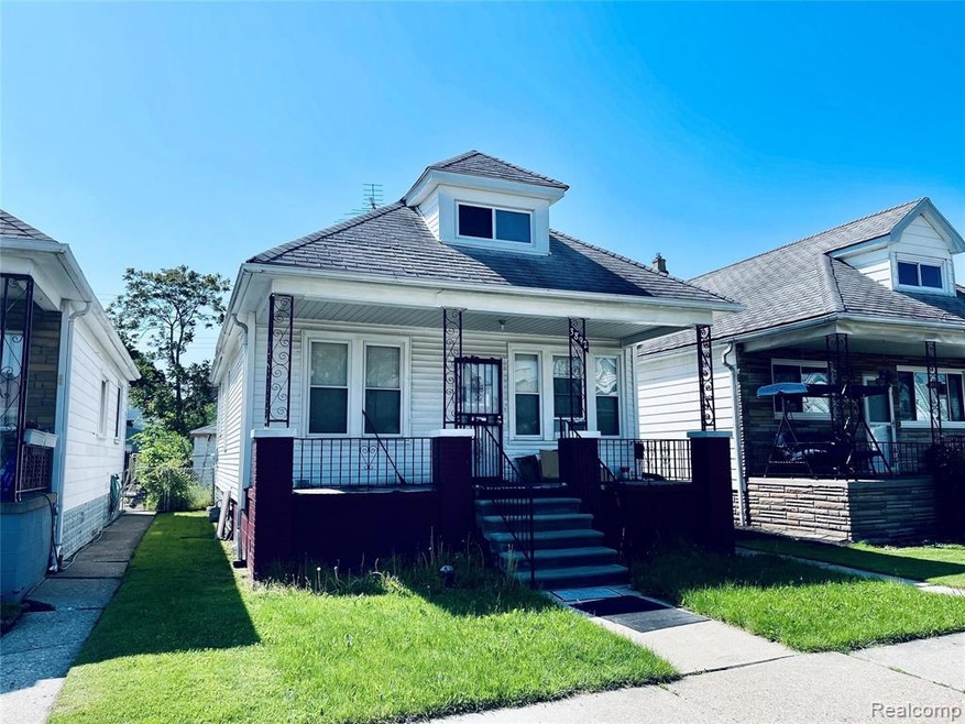 3892 Talbot St, HamtraMcK, MI 48212 - photo 1