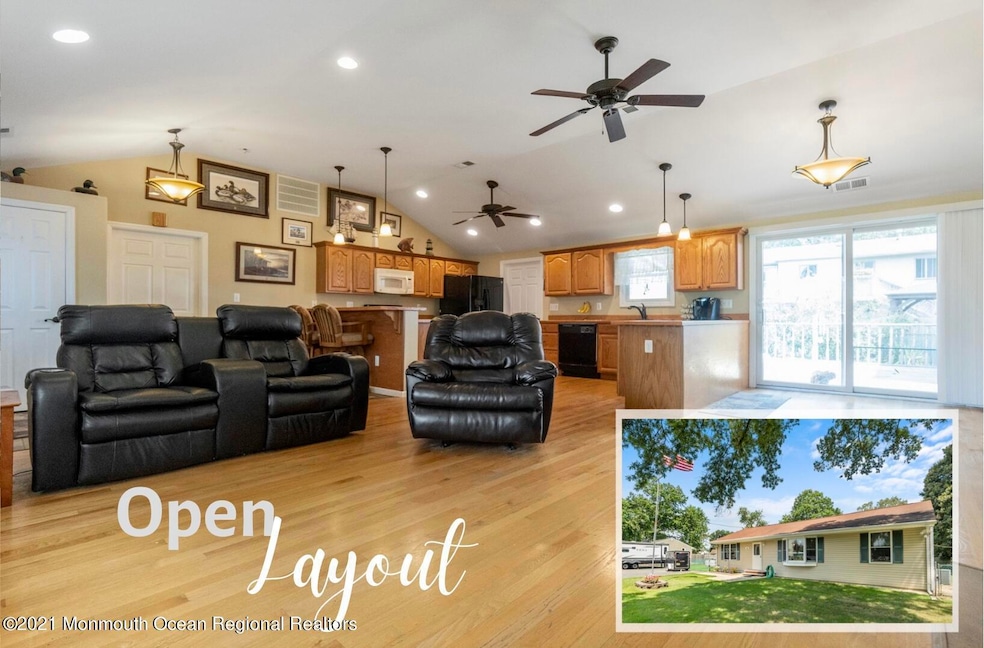 213 Cape May Ave, Bayville, NJ 08721 - photo 1