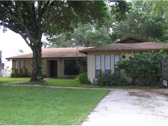 196 River Park Blvd, Titusville, FL 32780 - photo 1