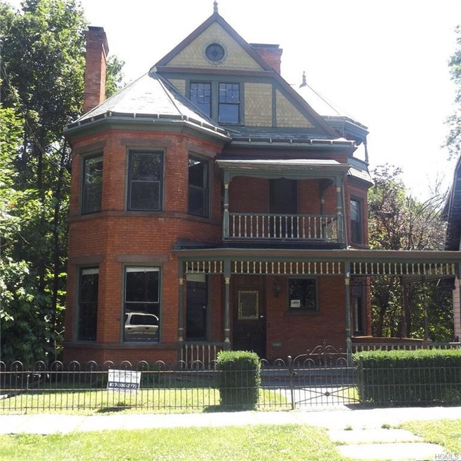 318 Grand St, Newburgh, NY 12550 - photo 1