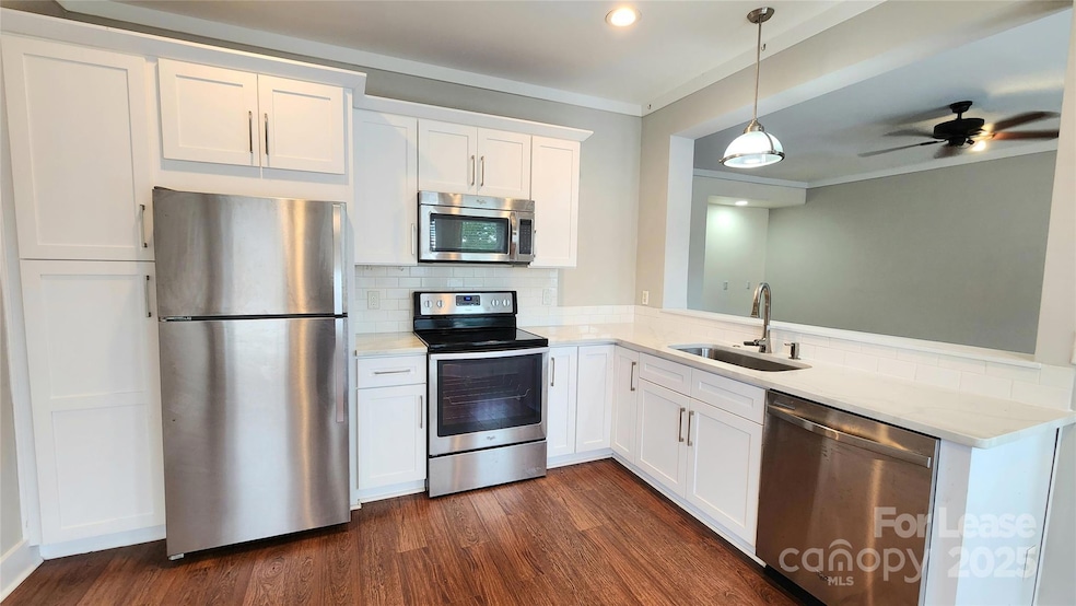 For Rent $2,200/month