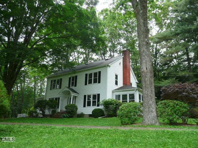 141 Redding Rd, Redding, CT 06896 - photo 1