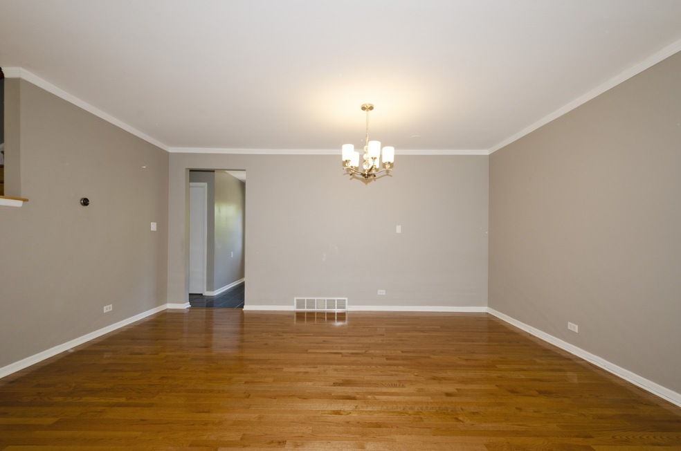 600 South Blvd unit B, Evanston, IL 60202 - photo 1