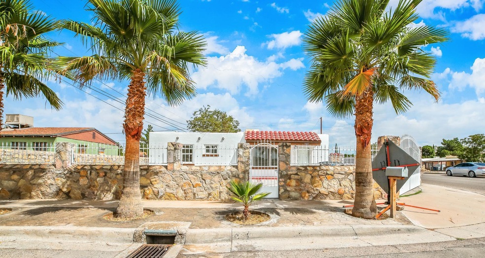 7883 Holly Place, El Paso, TX 79915 - photo 1