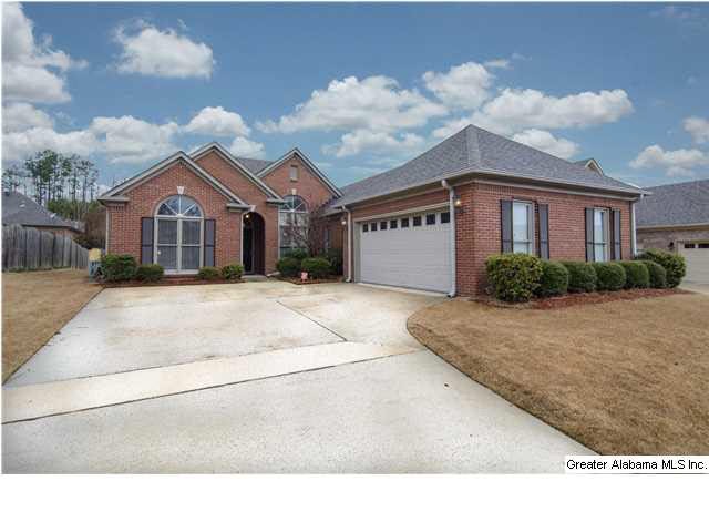 Welcome to Caldwell Crossings! Beautiful 3 bed/ 2 