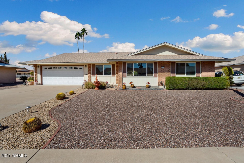 10112 W Kelso Dr, Sun City, AZ 85351 - photo 1