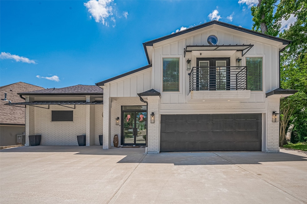For Sale $1,100,000