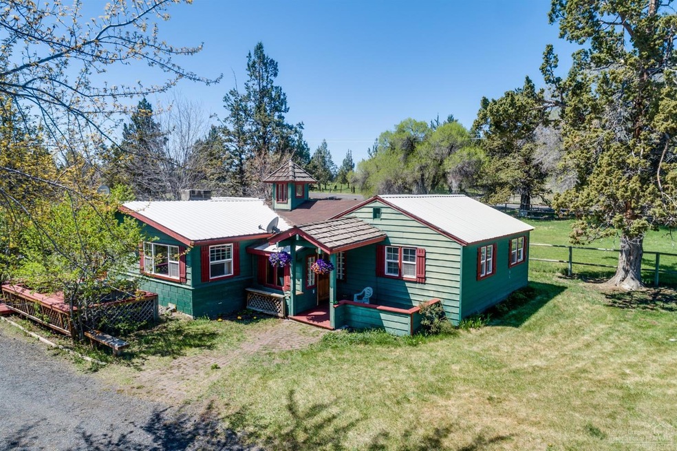 62610 Waugh Rd, Bend, OR 97701 - photo 1