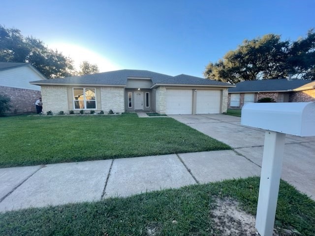 7415 Crystalglen Ln, Houston, TX 77095 - photo 1