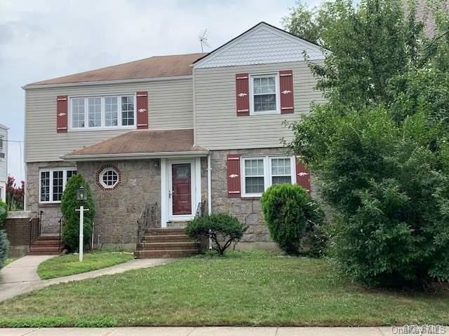 182 Walnut St, Lynbrook, NY 11563 - photo 1