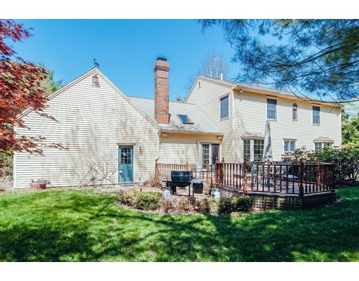 9 Canavan Dr, Braintree, MA 02184 - photo 1