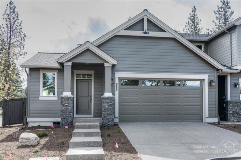 60395 SE Hedgewood Ln, Bend, OR 97702 - photo 1